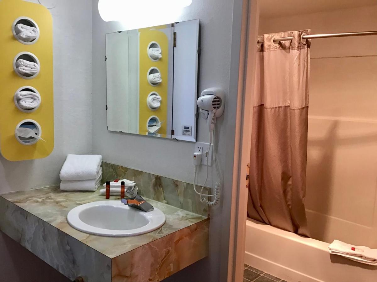 Travelodge Inn & Suites By Wyndham Missoula University Park Eksteriør bilde