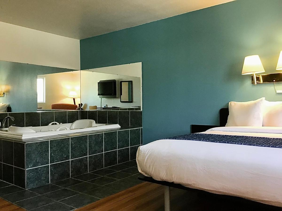 Travelodge Inn & Suites By Wyndham Missoula University Park Eksteriør bilde