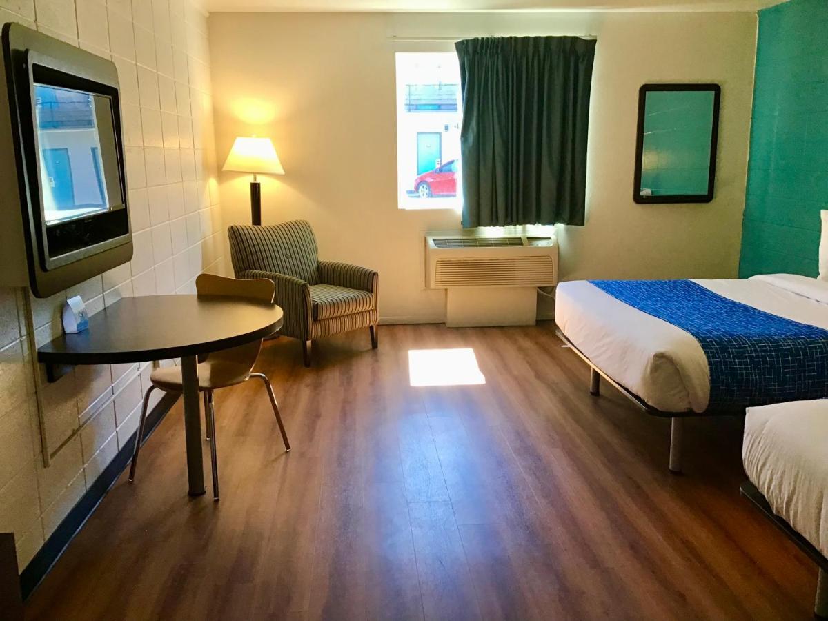 Travelodge Inn & Suites By Wyndham Missoula University Park Eksteriør bilde